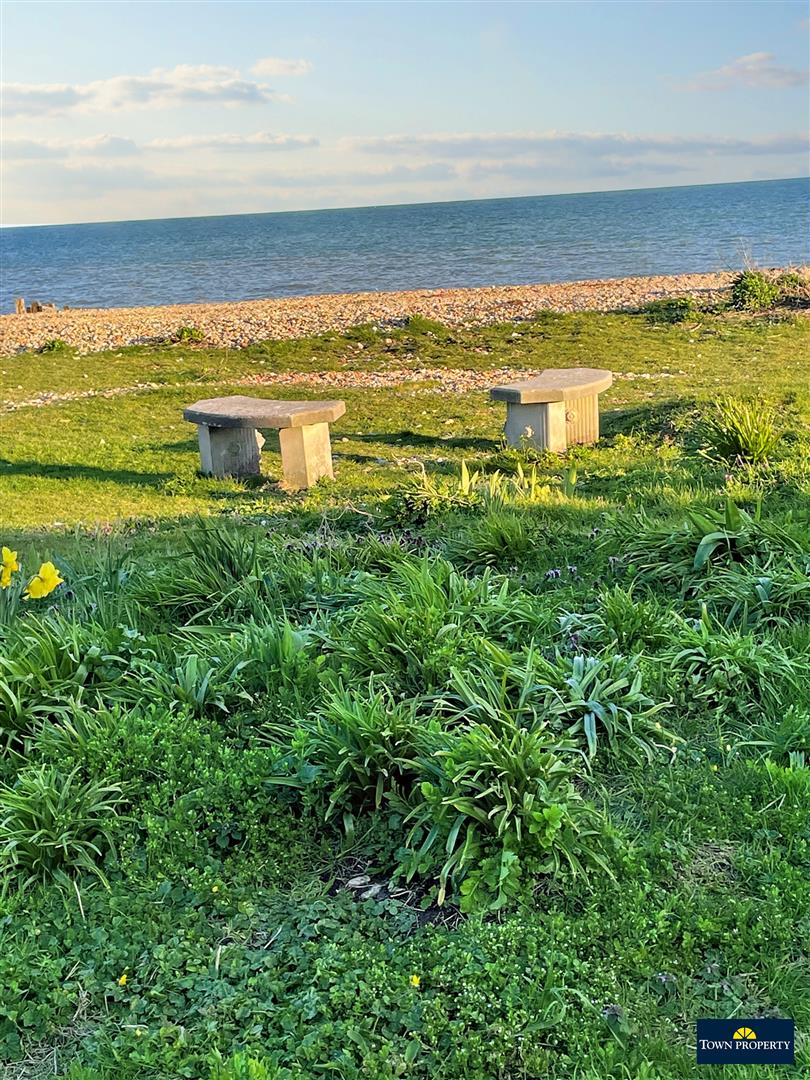 Property Details for Seaville Drive Pevensey Bay East Sussex BN24 6AZ